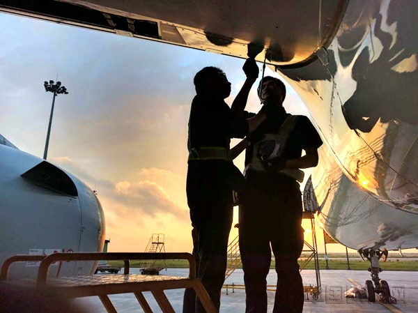 南航沈阳维修基地全面部署党的十九大会议精神