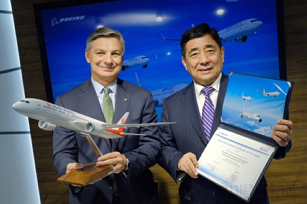 2017年6月20日,奥凯航空订购15架波音737MAX系列飞机.jpg 2017年6月20日,奥凯航空订购15架波音737MAX系列飞机.jpg