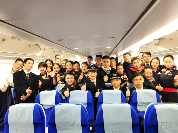 东航护送星星的孩子远赴罗马圆音乐梦想