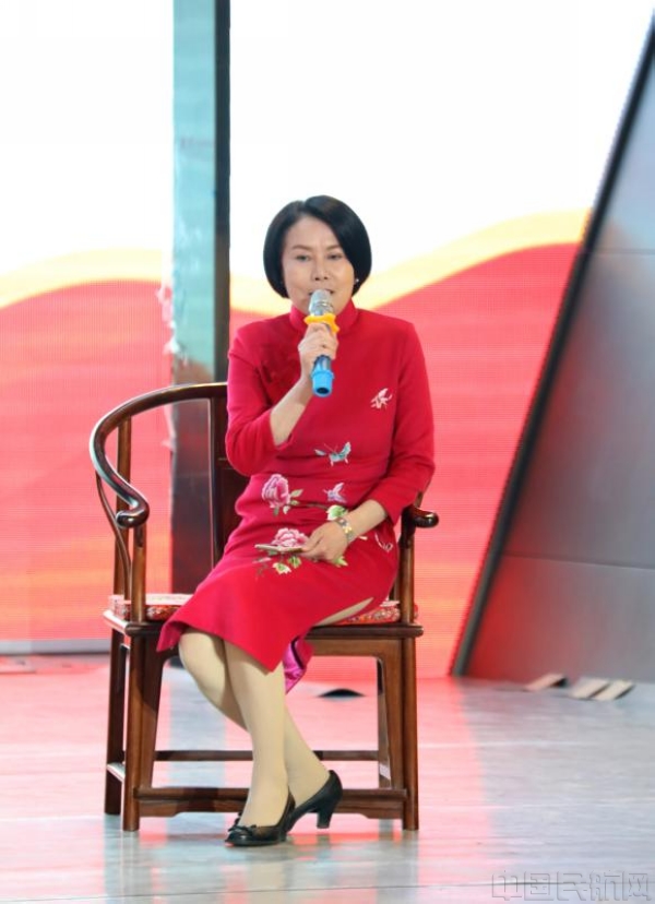 春秋航空旗袍队成为传扬海派旗袍文化的生力军