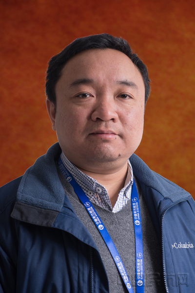 吴志巨照片.jpg 吴志巨照片.jpg