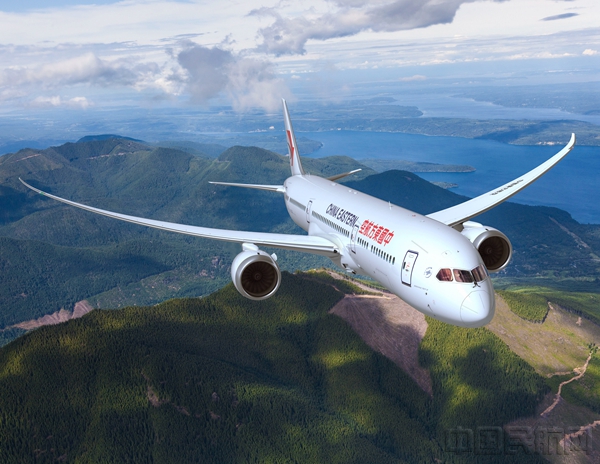 东航云南举行波音787新机型补充运行合格审定会(图)