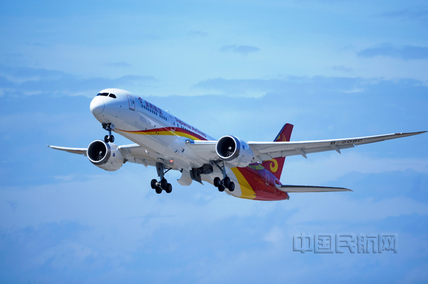 nEO_IMG_金鹏航空787-9梦想飞机将支持其开辟面向国际的航线网络.jpg