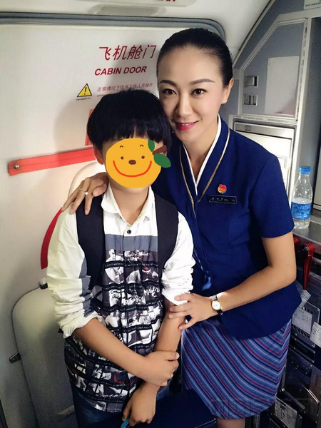爱心满满是赵萍的一大体质。(南航珠海公司提供).jpg 爱心满满是赵萍的一大体质。(南航珠海公司提供).jpg