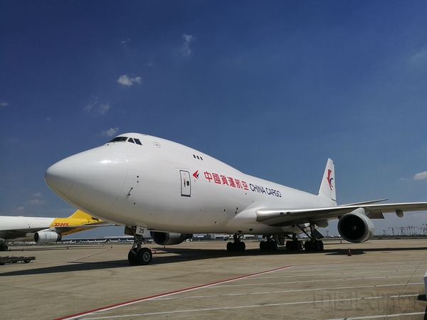 以上海为主基地的东航物流旗下中国货运航空全货机.jpg