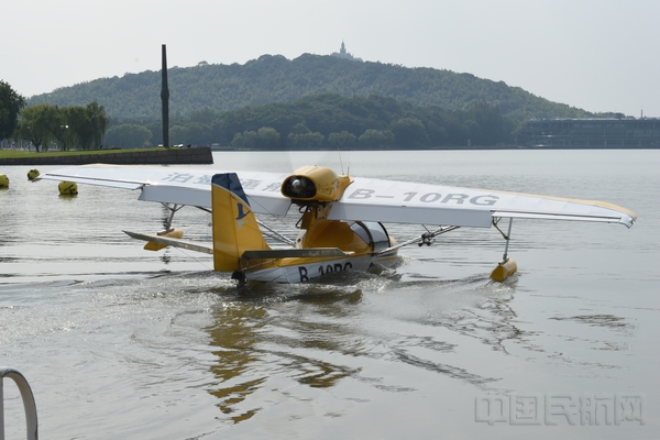 2019上海航空嘉年华 美国海王水陆两栖飞机.jpg 2019上海航空嘉年华 美国海王水陆两栖飞机.jpg