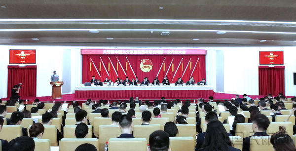 b8.jpg b8.jpg