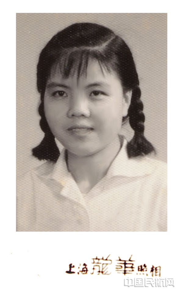 年轻时的崔绍珍25.jpg 年轻时的崔绍珍25.jpg