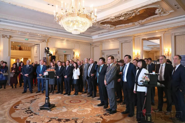东航2019年欧洲高端客户见面会现场-东航供图_副本.jpg 东航2019年欧洲高端客户见面会现场-东航供图_副本.jpg