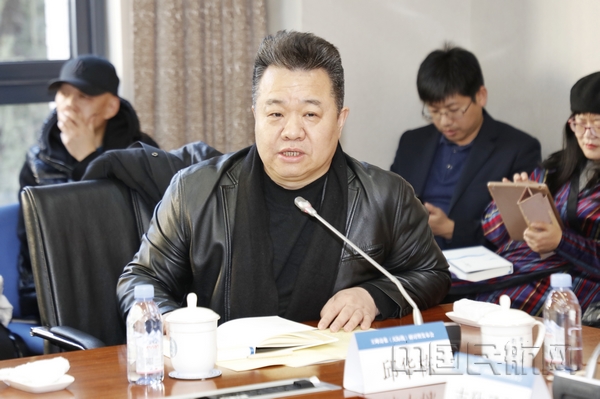 邱华栋.jpg