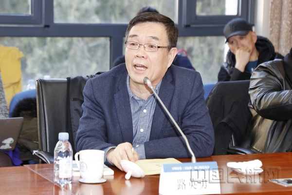 路英勇.jpg