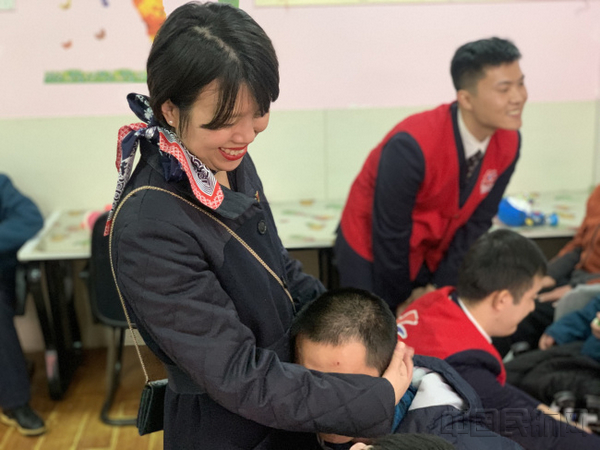爱心公益活动 (1)_副本.jpg 爱心公益活动 (1)_副本.jpg