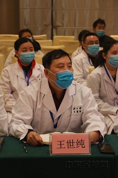王吴睿棋的父亲王世纯_副本.jpg 王吴睿棋的父亲王世纯_副本.jpg