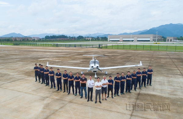 万丰航空工业_副本.jpg 万丰航空工业_副本.jpg