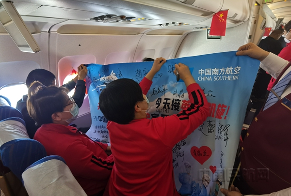 att_262132_副本.jpg