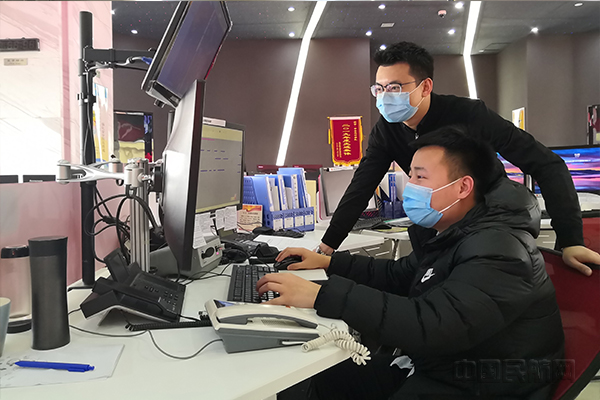 附图1:长安航空运行控制部签派控制中心坚守岗位、保障航班运行1.jpg 附图1:长安航空运行控制部签派控制中心坚守岗位、保障航班运行1.jpg