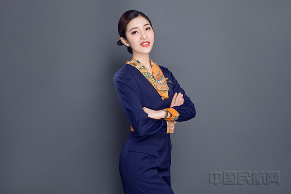 4 李艳文:最“热血”摆渡人1.jpg 4 李艳文:最“热血”摆渡人1.jpg