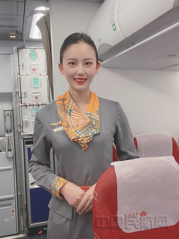 6 杨文平:最“暖心”摆渡人1.jpg 6 杨文平:最“暖心”摆渡人1.jpg