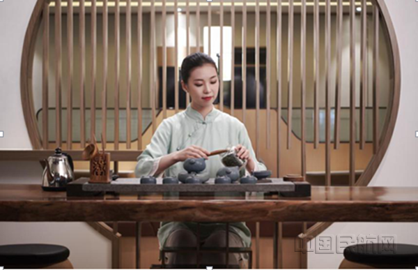 附图2:杭州萧山国际机场海翼轩贵宾室茶艺表演_副本.png 附图2:杭州萧山国际机场海翼轩贵宾室茶艺表演_副本.png