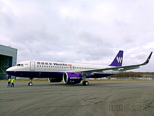 西部航空引进更节油的A320-neo机型飞机_副本.jpg 西部航空引进更节油的A320-neo机型飞机_副本.jpg