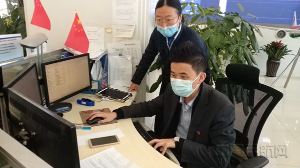 签派员针对航班改时进行评估确认_副本.jpg