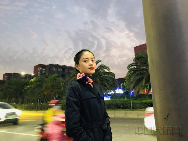 东格_副本.jpg 东格_副本.jpg