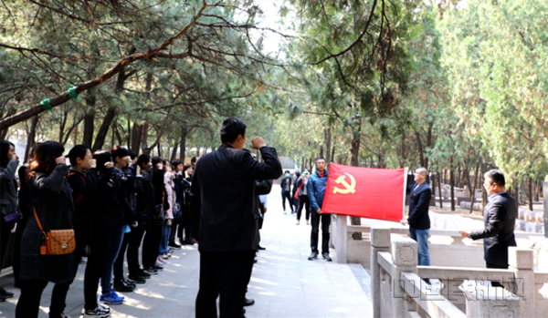 ����ɽ���ֹ�˾���ϻ��ص�ί��չ������Ӣ�ۣ��廳���ҡ����⵳��