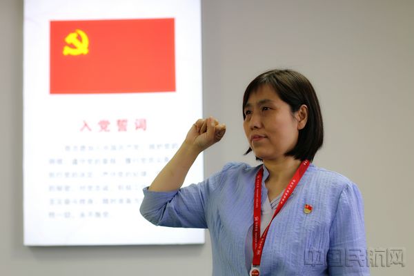 f9.jpg f9.jpg