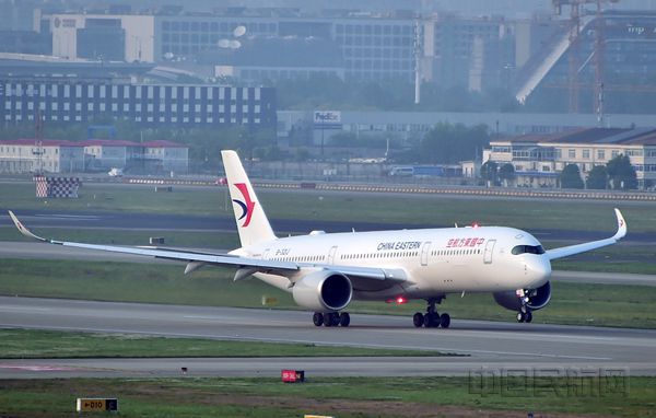 A350客机是全球最先进的宽体客机之一-东航供图_副本.jpg