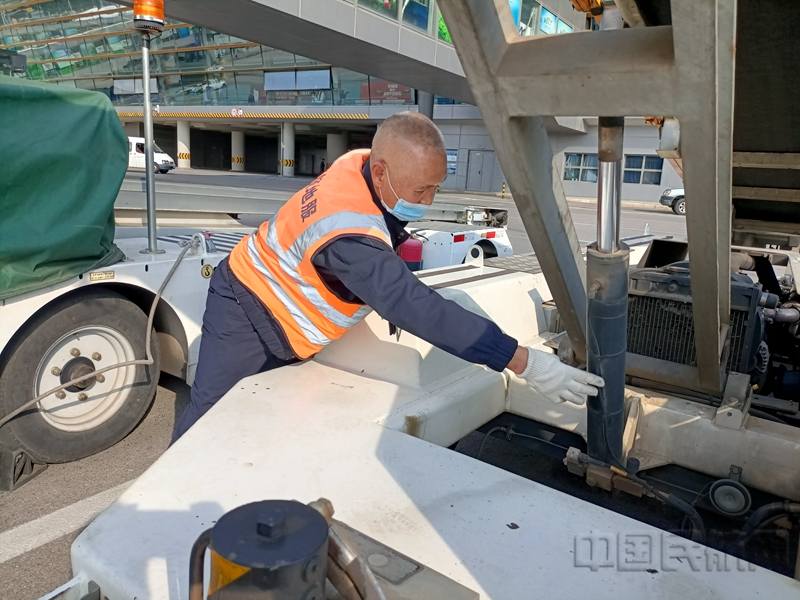 水印 吴世波23.jpg