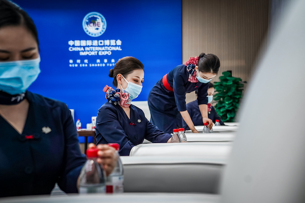 二届 张琳.jpg 二届 张琳.jpg