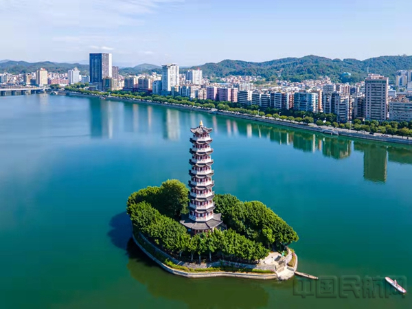 图为韶关市区通天塔景点2.jpg