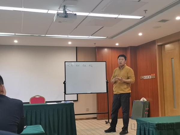 图片2_副本.png 图片2_副本.png