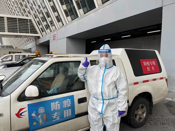 车辆分色标识,进一步精细化了防护措施-东航技术供图_副本.jpg 车辆分色标识,进一步精细化了防护措施-东航技术供图_副本.jpg