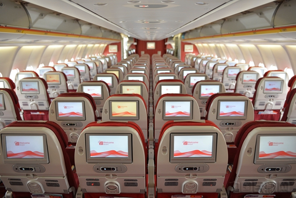 附图5:海南航空空客A330宽体客机经济舱5