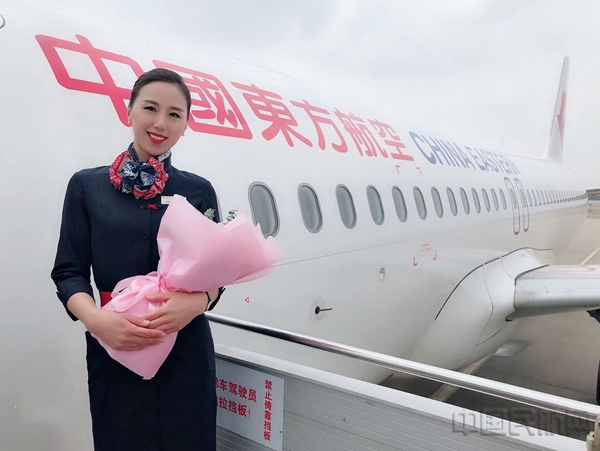 水印 352e452d1796bebbe23e90e2e9337e84.jpg