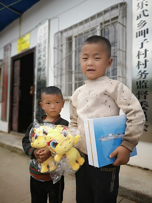 水印 图片33.jpg 水印 图片33.jpg