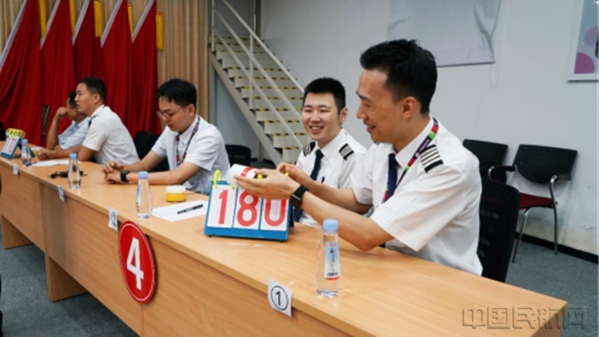 聚焦全员“第一责任人”,九元航空多维度深耕安全文化127902.jpg