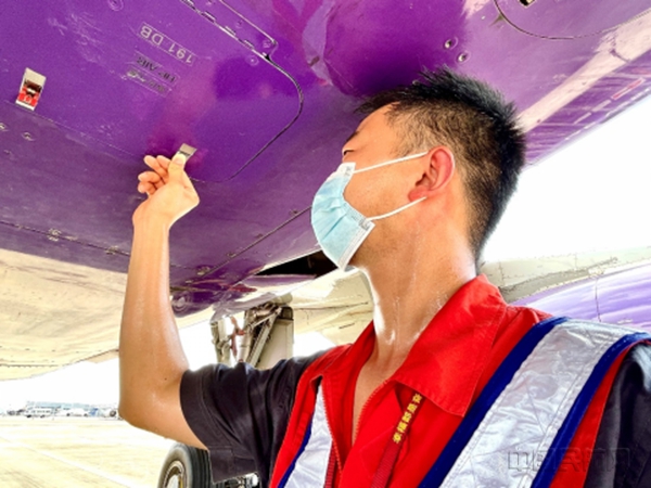 【海航航空新闻通稿】暑运期间 海航航空齐抓疫情防控与安全运营 新开航线40余条 累计运输旅客近千万人次7854
