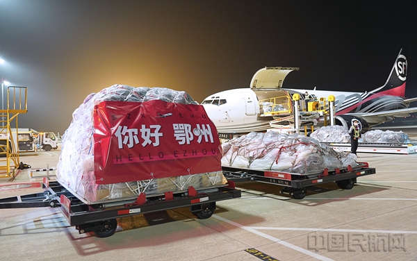 图3:2022年11月27日,顺丰航空开通“鄂州=深圳”货运航线。3