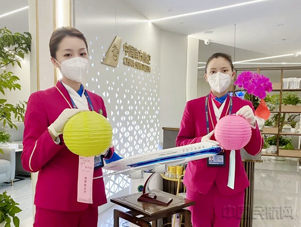 南航贵州公司地面特色年味活动 (1)5