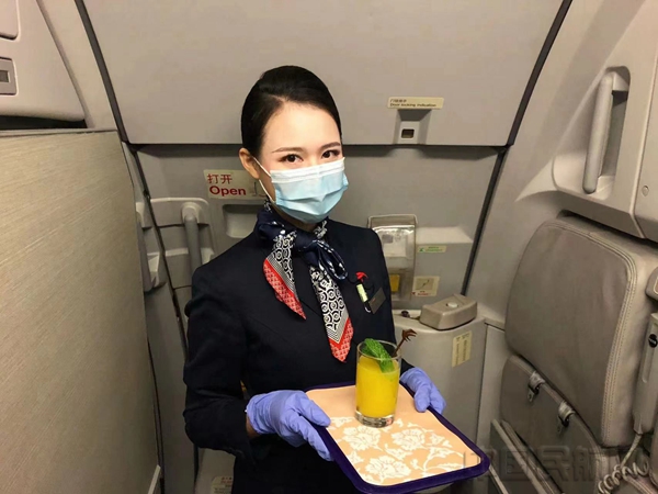 东航乘务五部乘务员调制特色音频-东航乘务五部供图2