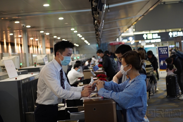 怎么找对应的航空公司值机柜台 W020230429483493012964.jpg