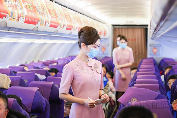 Neo 图为吉祥航空与携程、“我的爸爸是条龙”联合开展榆林过大年主题航班2