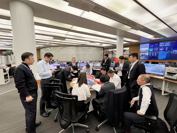 东航总部运行及客户中心召开寒潮运行决策会议-东航供图12