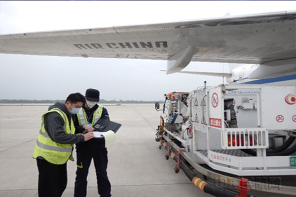 bcdhsjb.jpg bcdhsjb.jpg