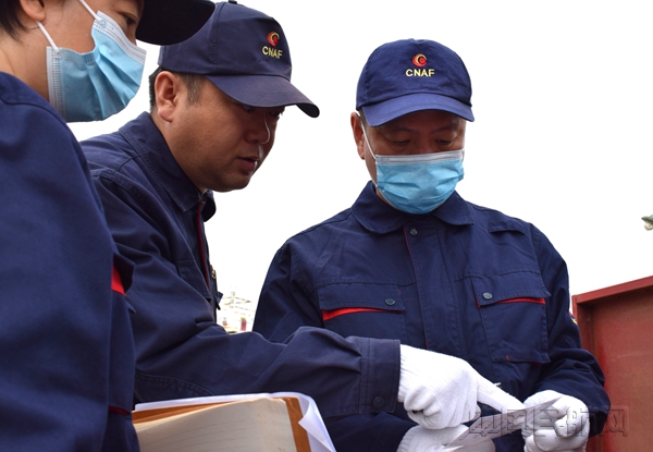 中国航油内蒙古及早部署 扎实开展秋季换季工作1_副本.jpg