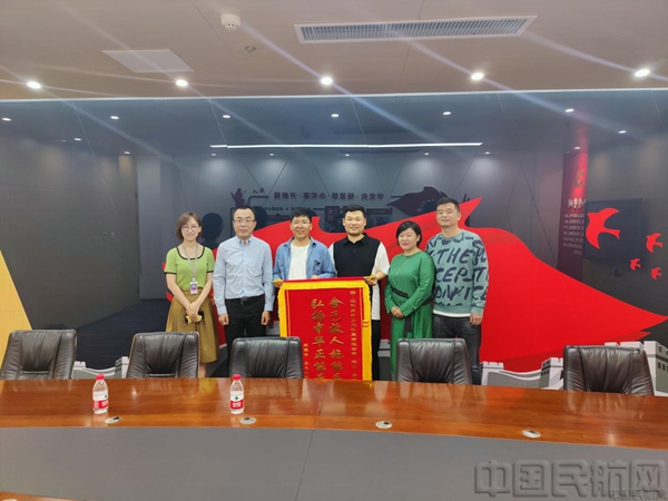 图片 1.jpg