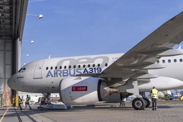 空客a319neo3月31日顺利完成首飞(组图)
