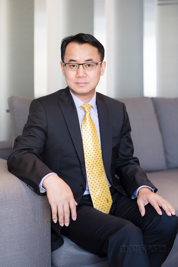 nEO_IMG_GE全球副总裁兼GE航空集团大中华区总裁向伟明.jpg nEO_IMG_GE全球副总裁兼GE航空集团大中华区总裁向伟明.jpg